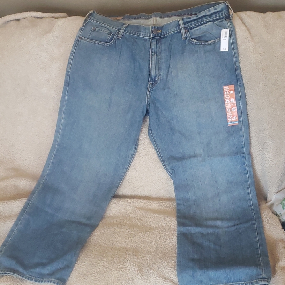 NWT Old Navy Men's 42x30 Regular Relaxed Jeans